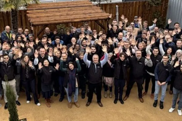 photo groupée des collaborateurs